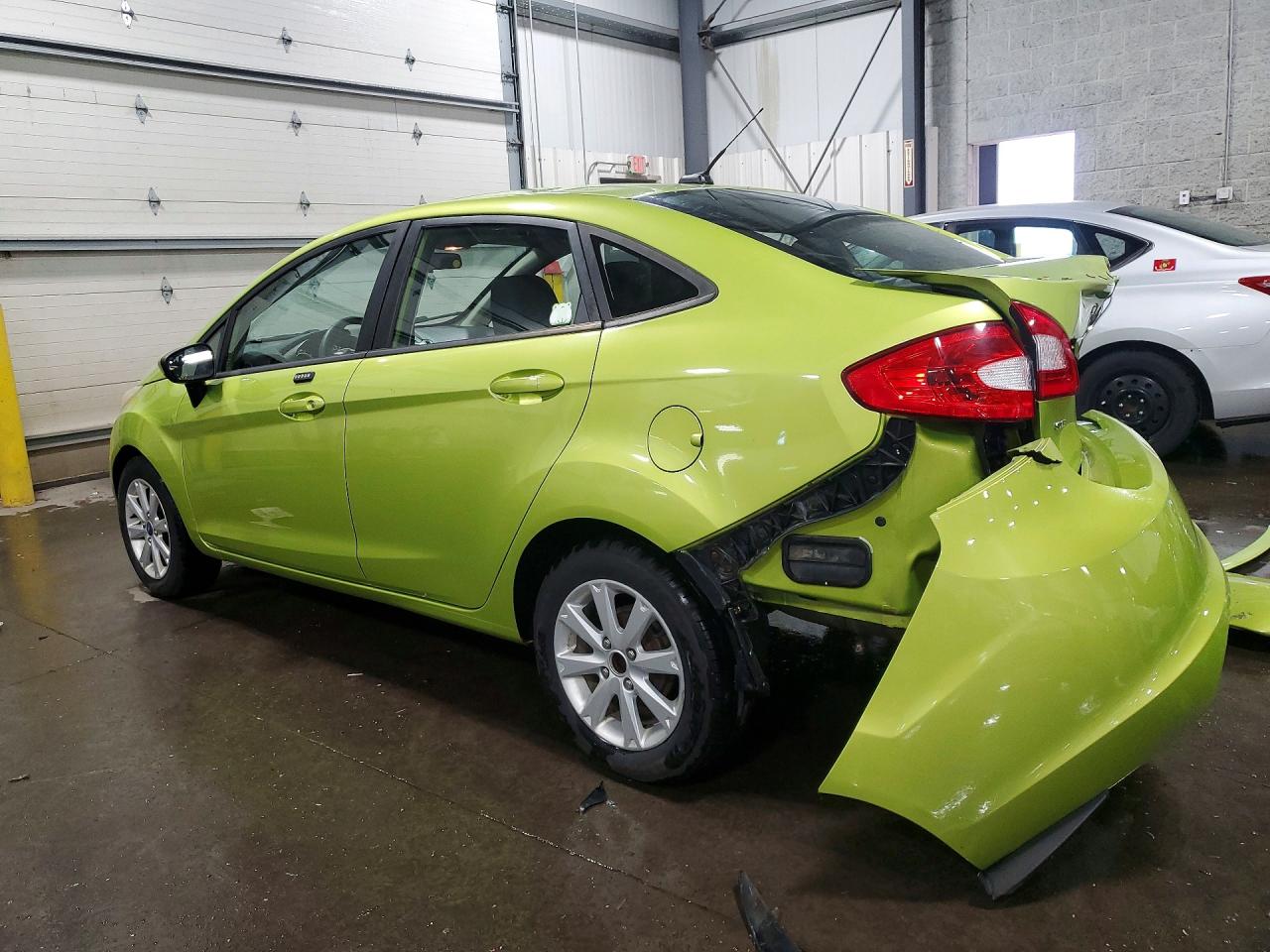 2011 FORD FIESTA