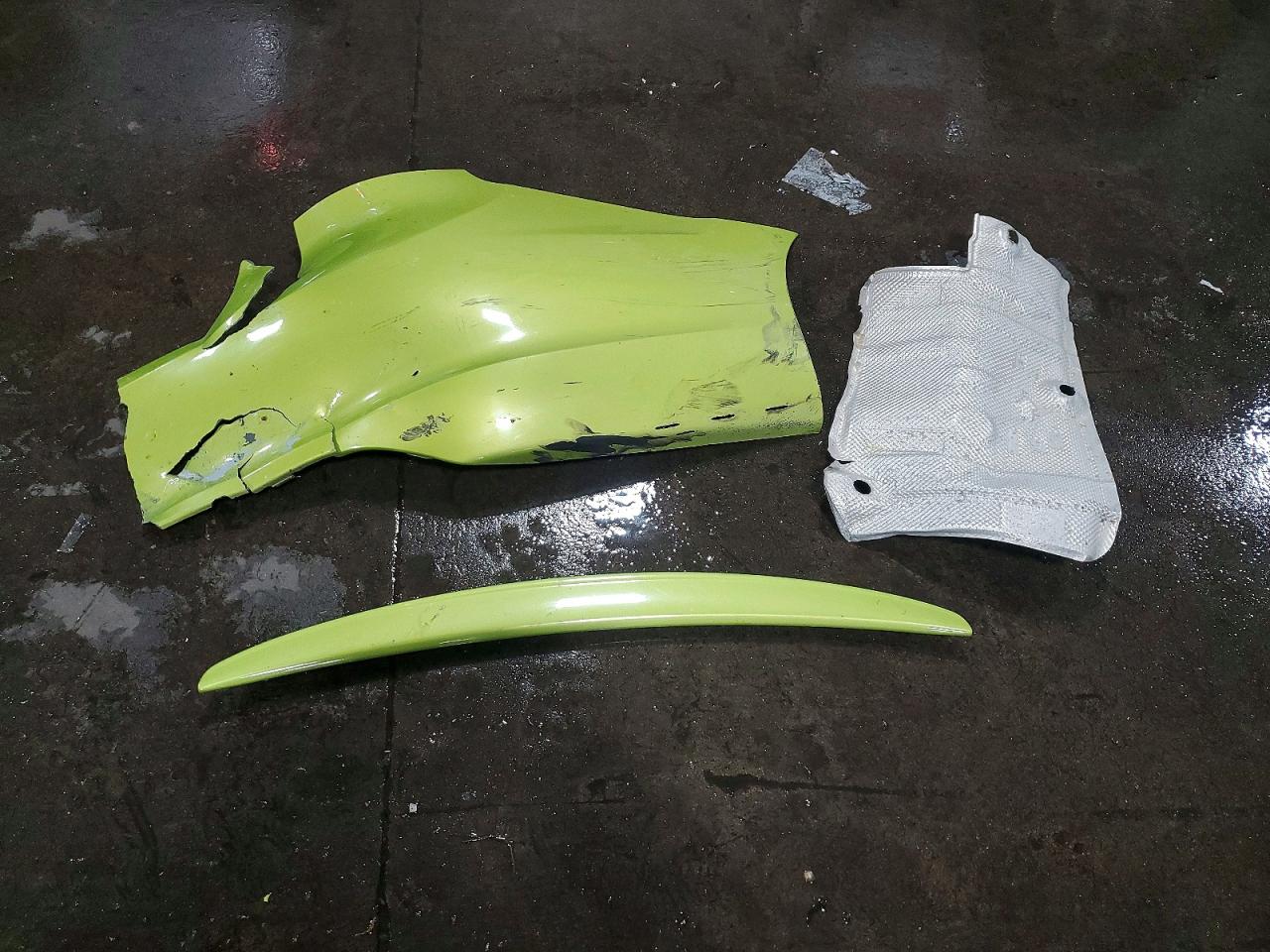 2011 FORD FIESTA