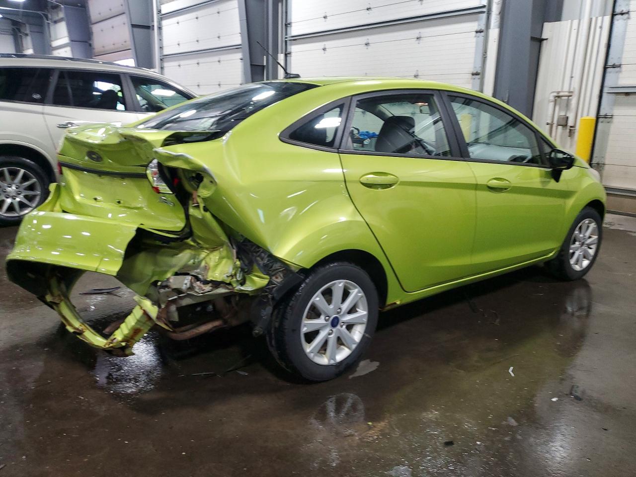 2011 FORD FIESTA