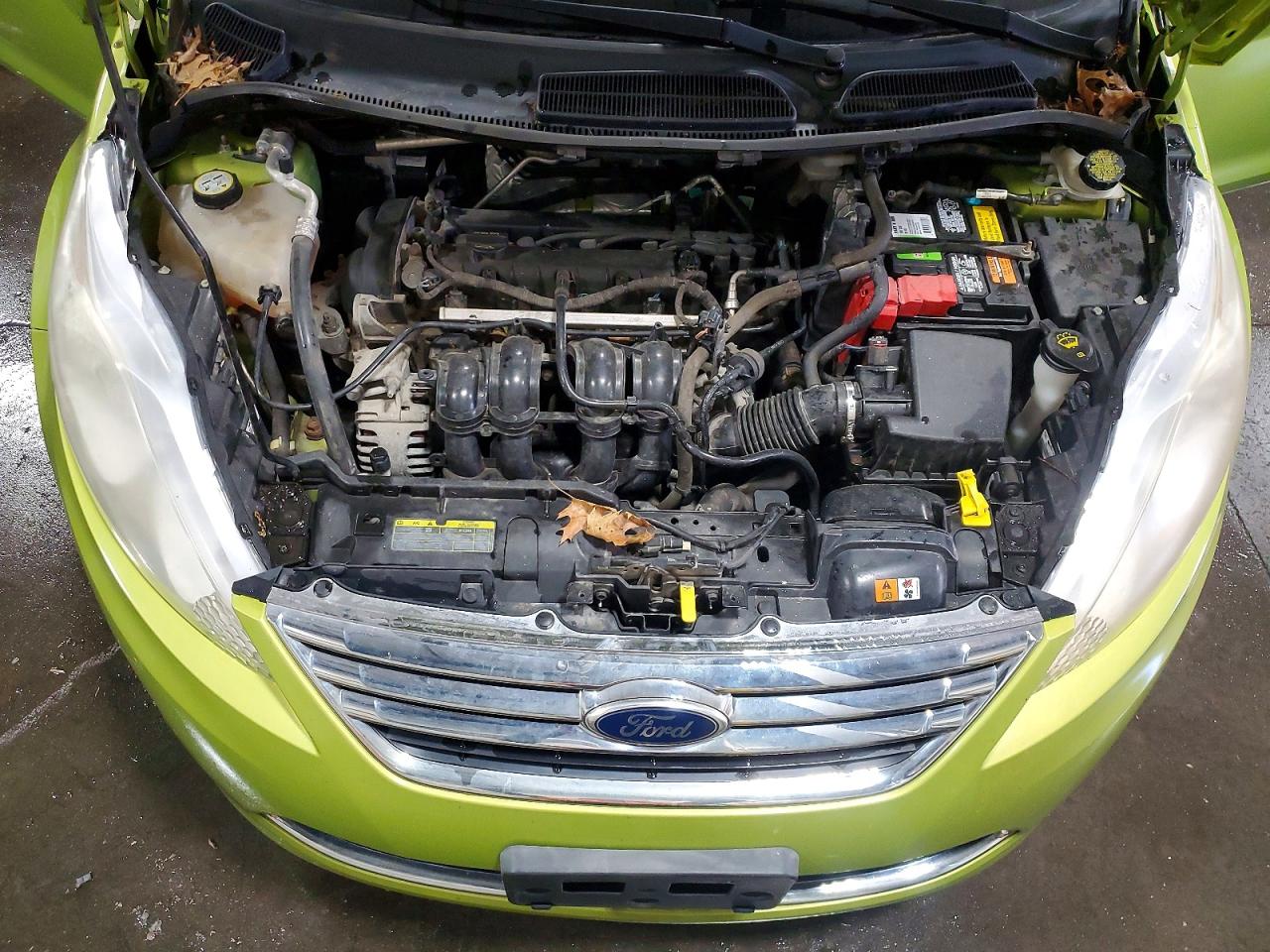 2011 FORD FIESTA