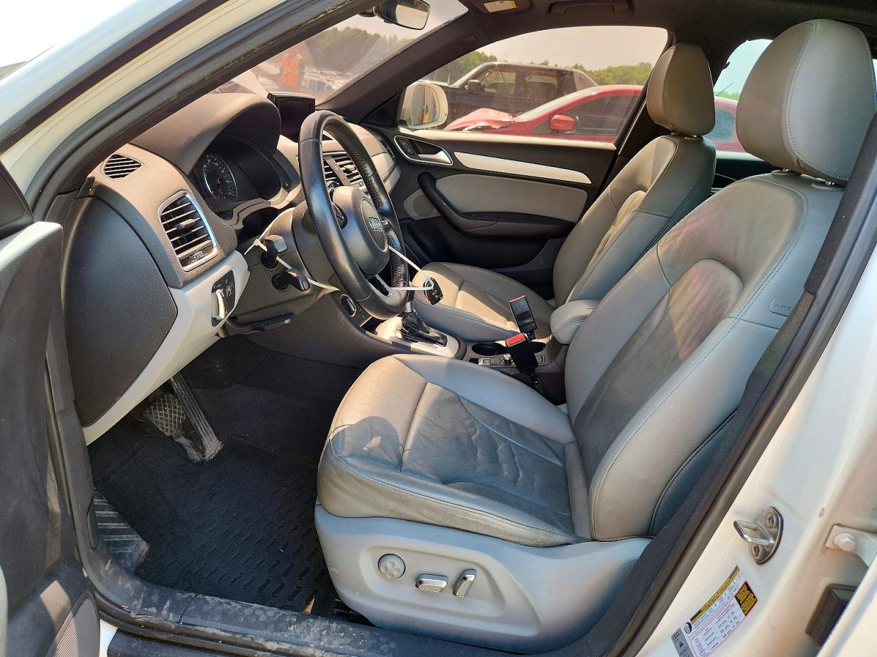 2017 AUDI Q3