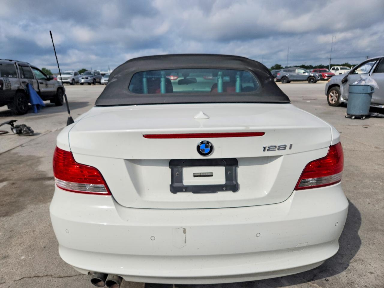 2009 BMW 1 SERIES