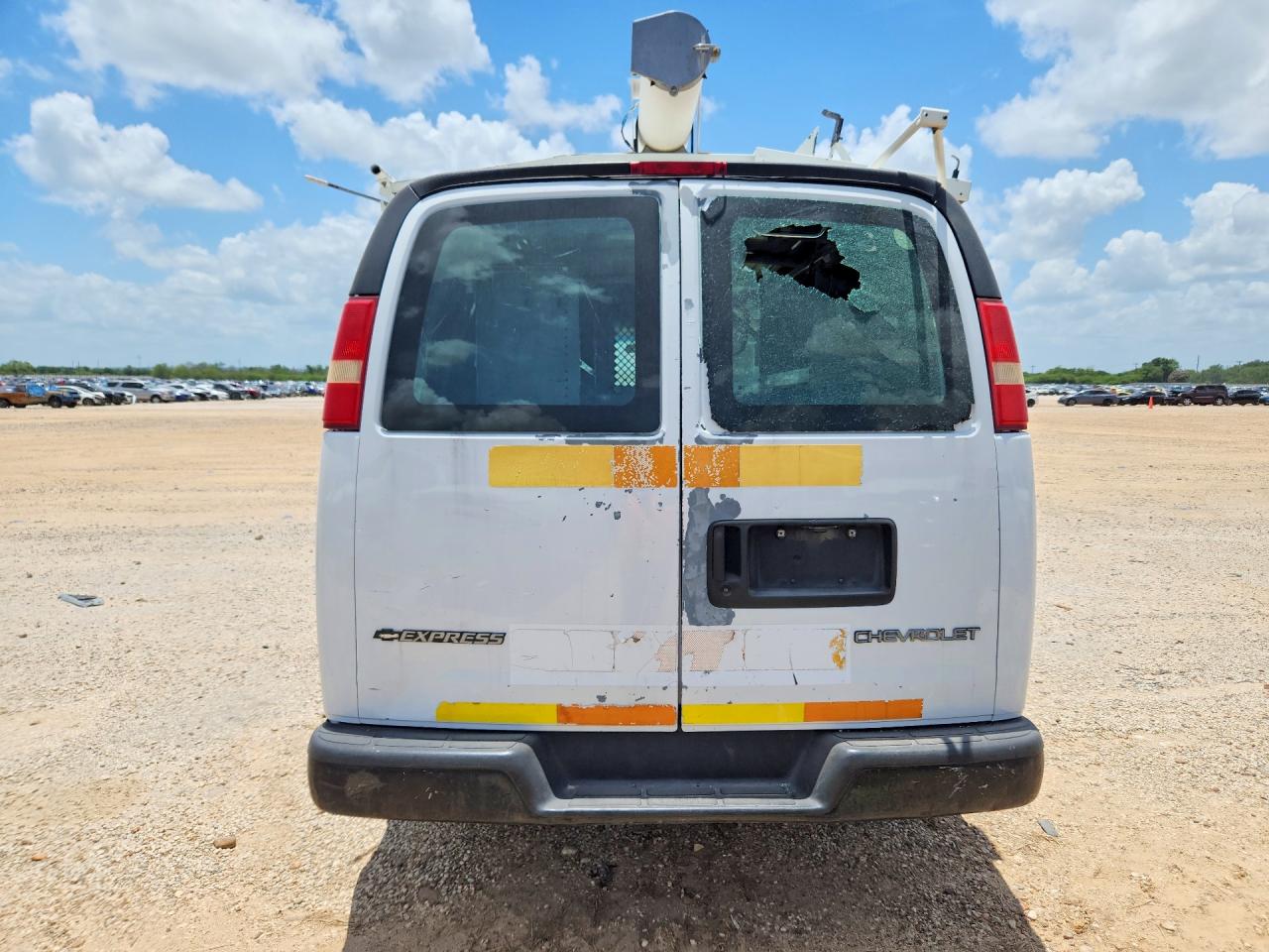 2006 CHEVROLET EXPRESS