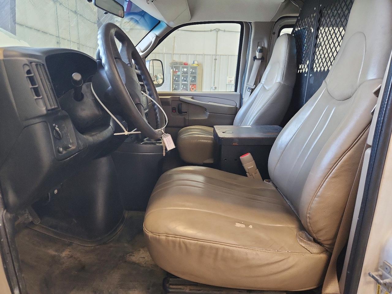 2006 CHEVROLET EXPRESS