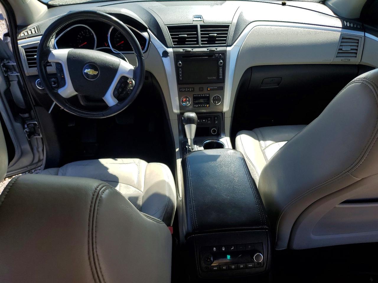 2010 CHEVROLET TRAVERSE