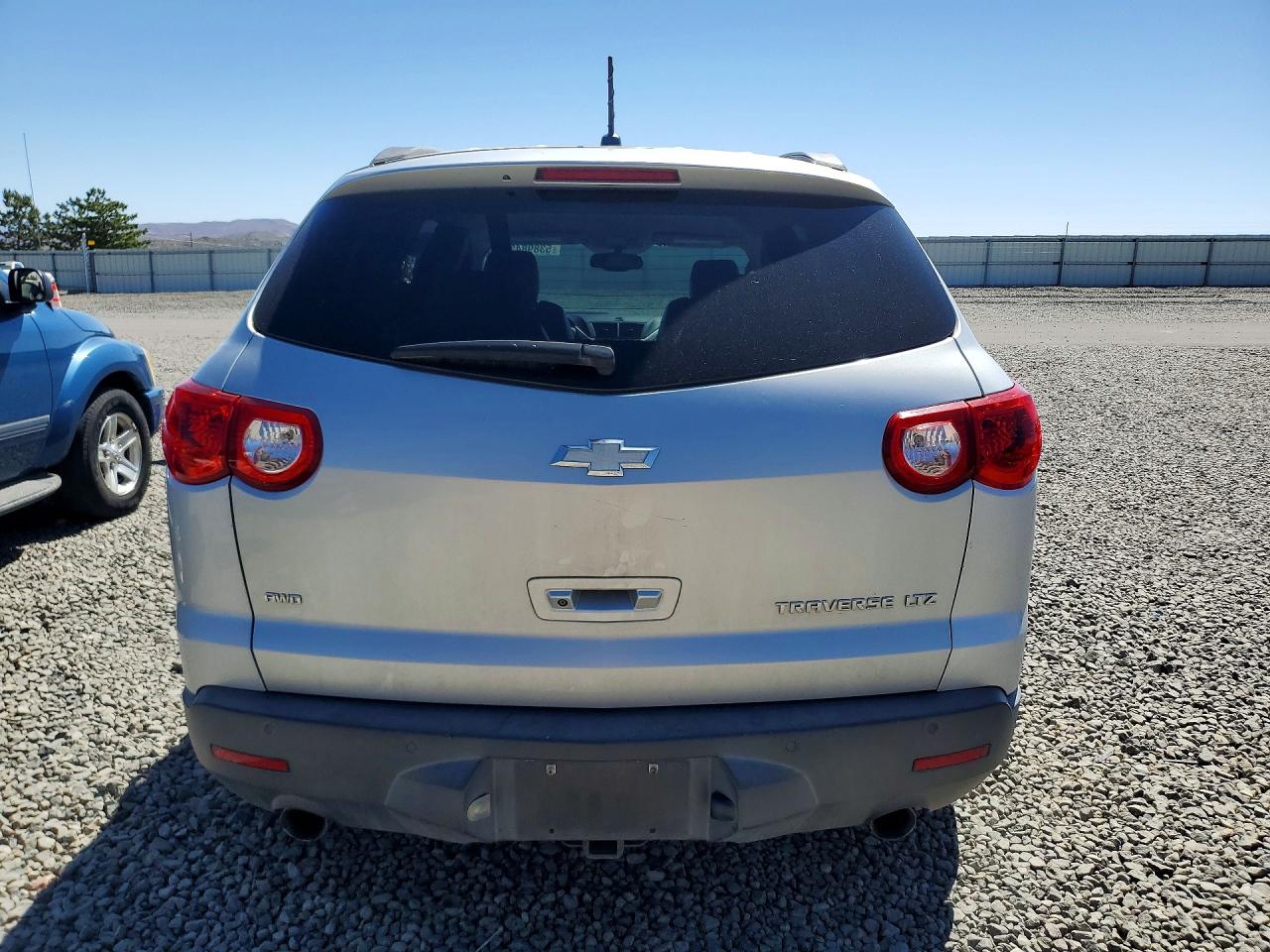 2010 CHEVROLET TRAVERSE