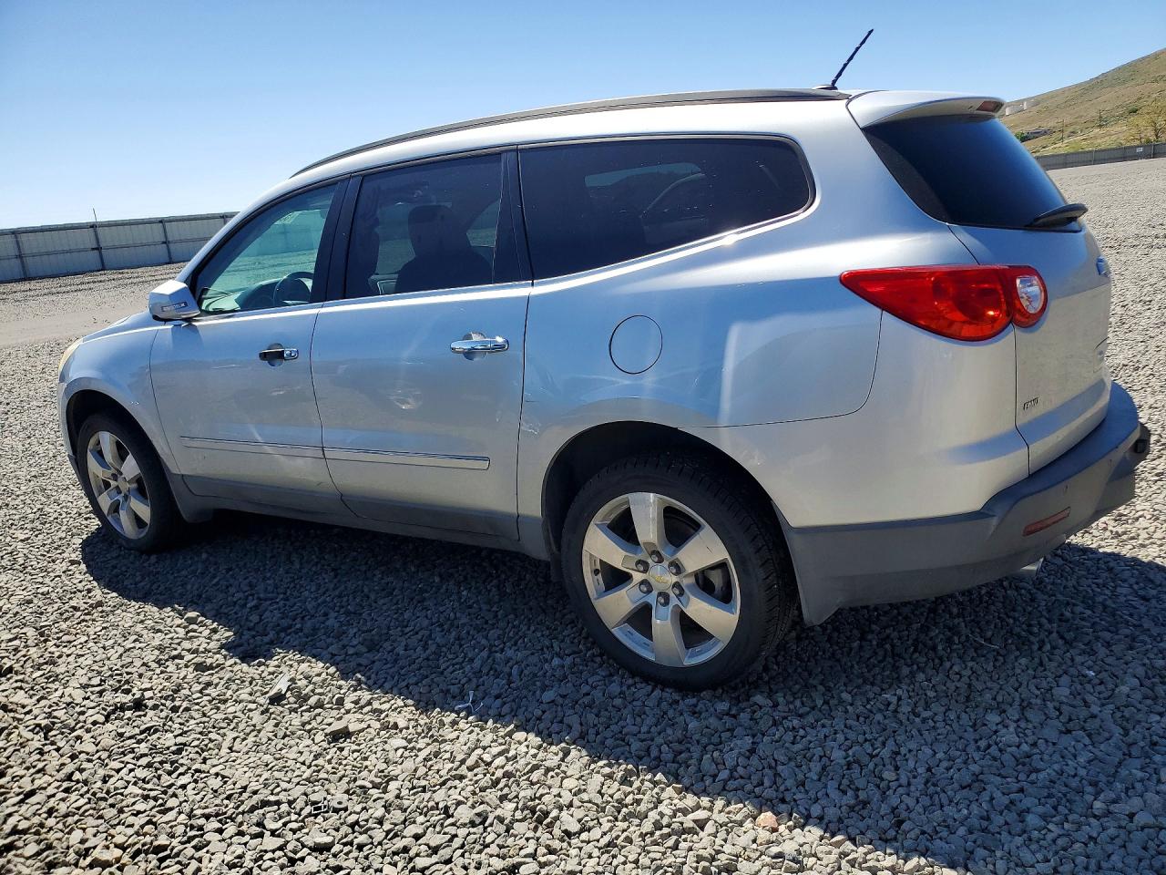 2010 CHEVROLET TRAVERSE