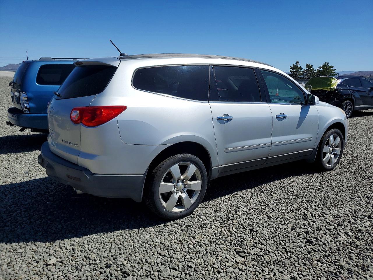 2010 CHEVROLET TRAVERSE
