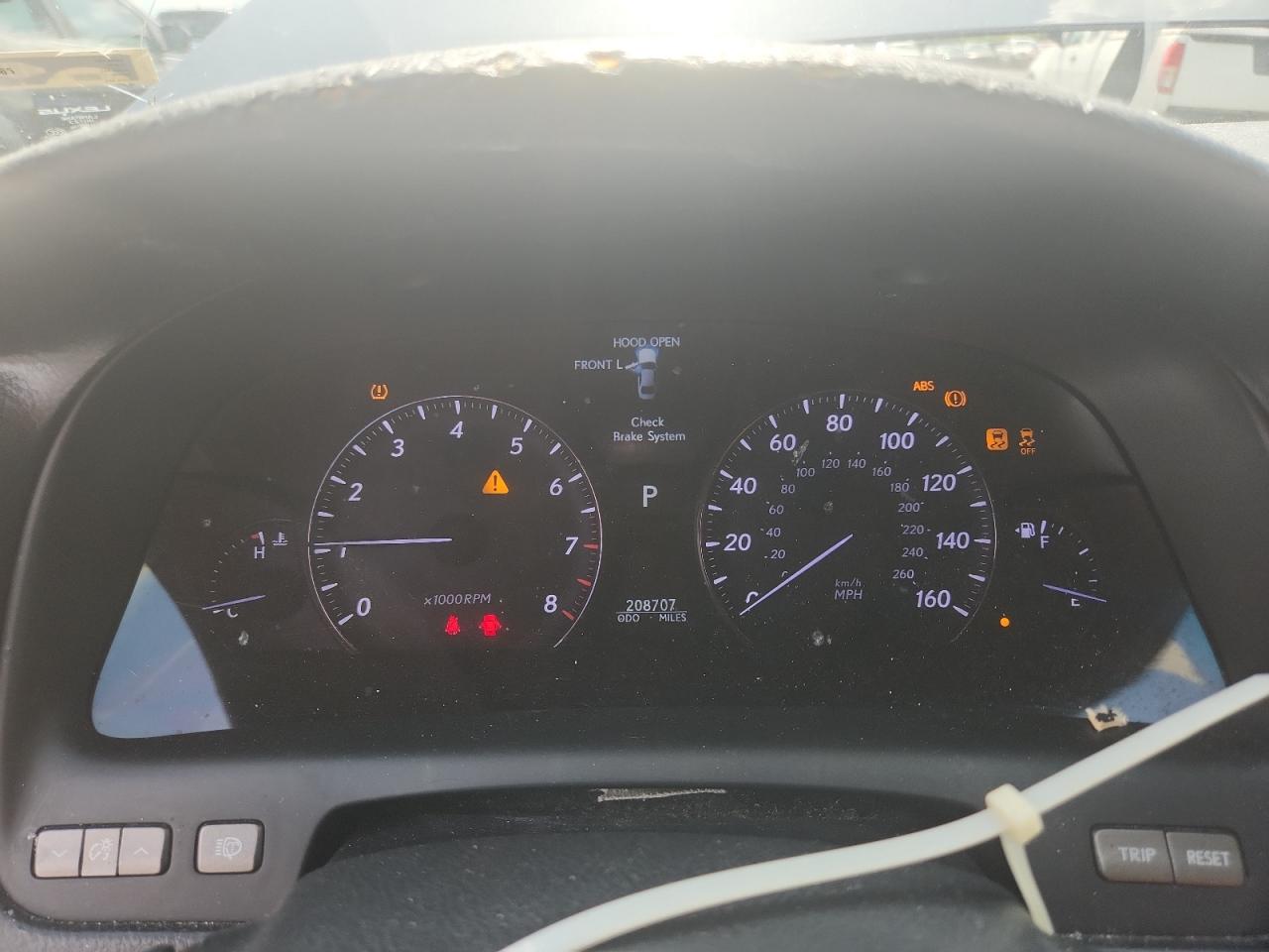 2011 LEXUS LS460