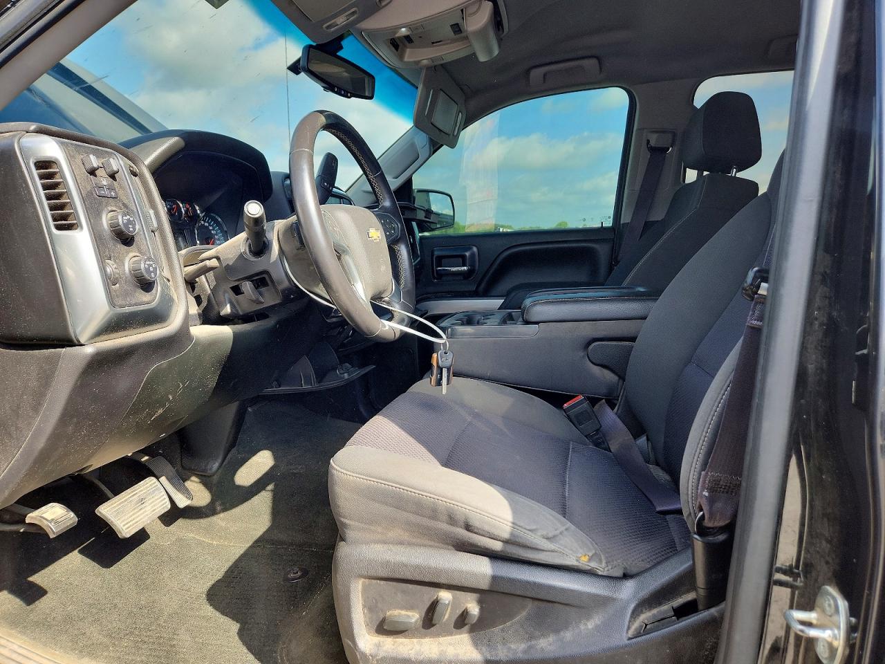 2017 CHEVROLET SILVERADO