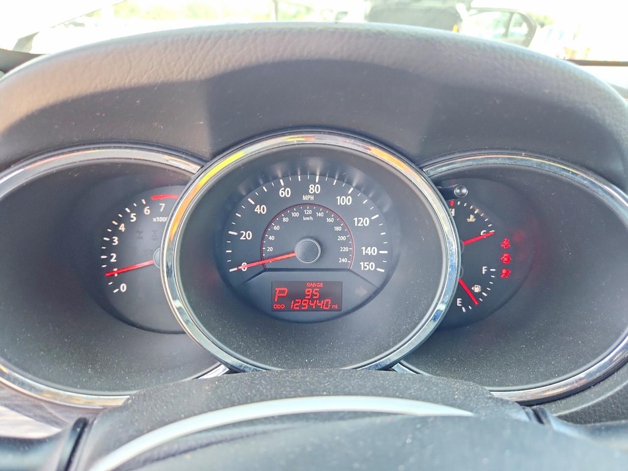 2011 KIA SORENTO
