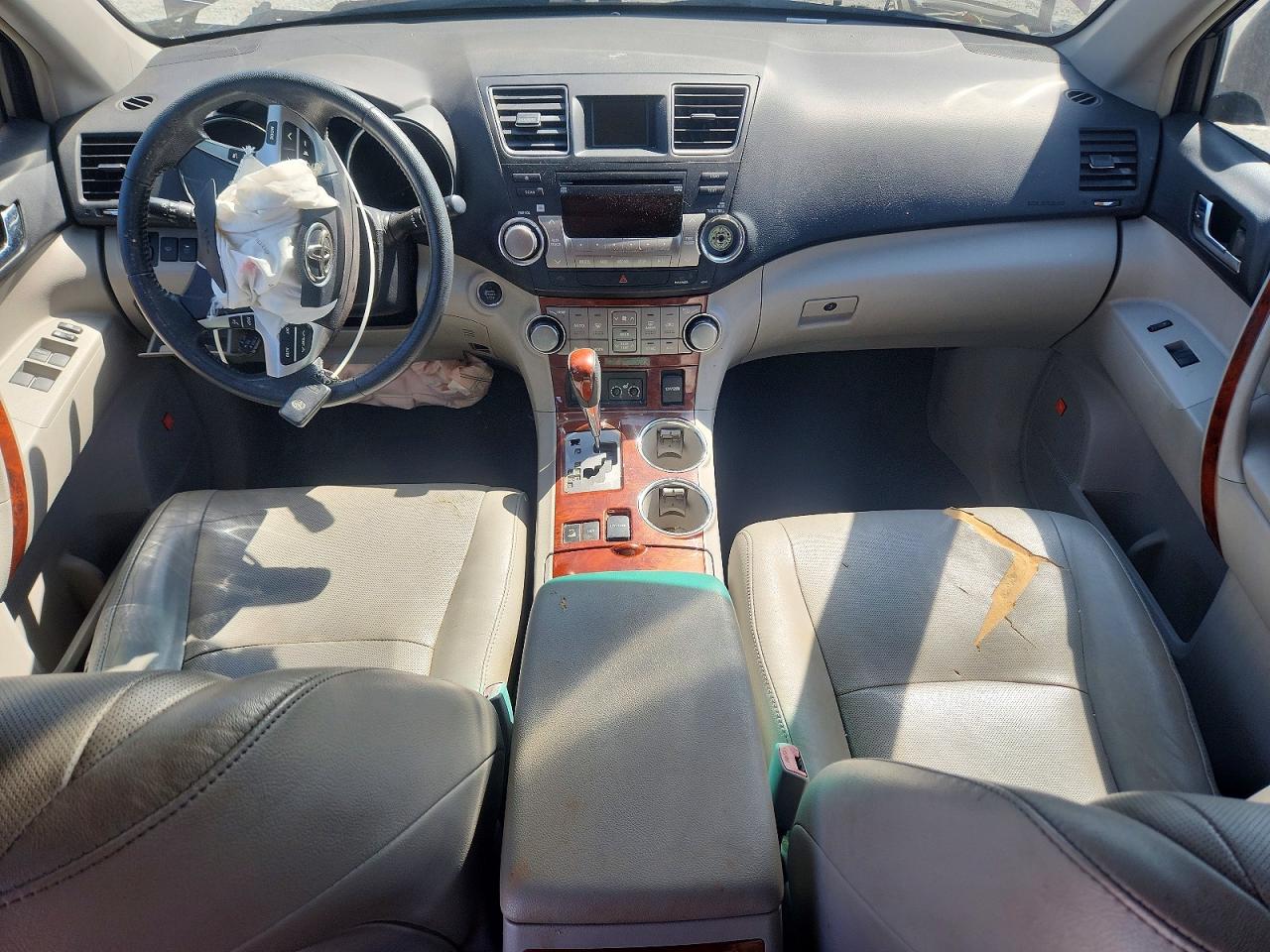 2012 TOYOTA HIGHLANDER