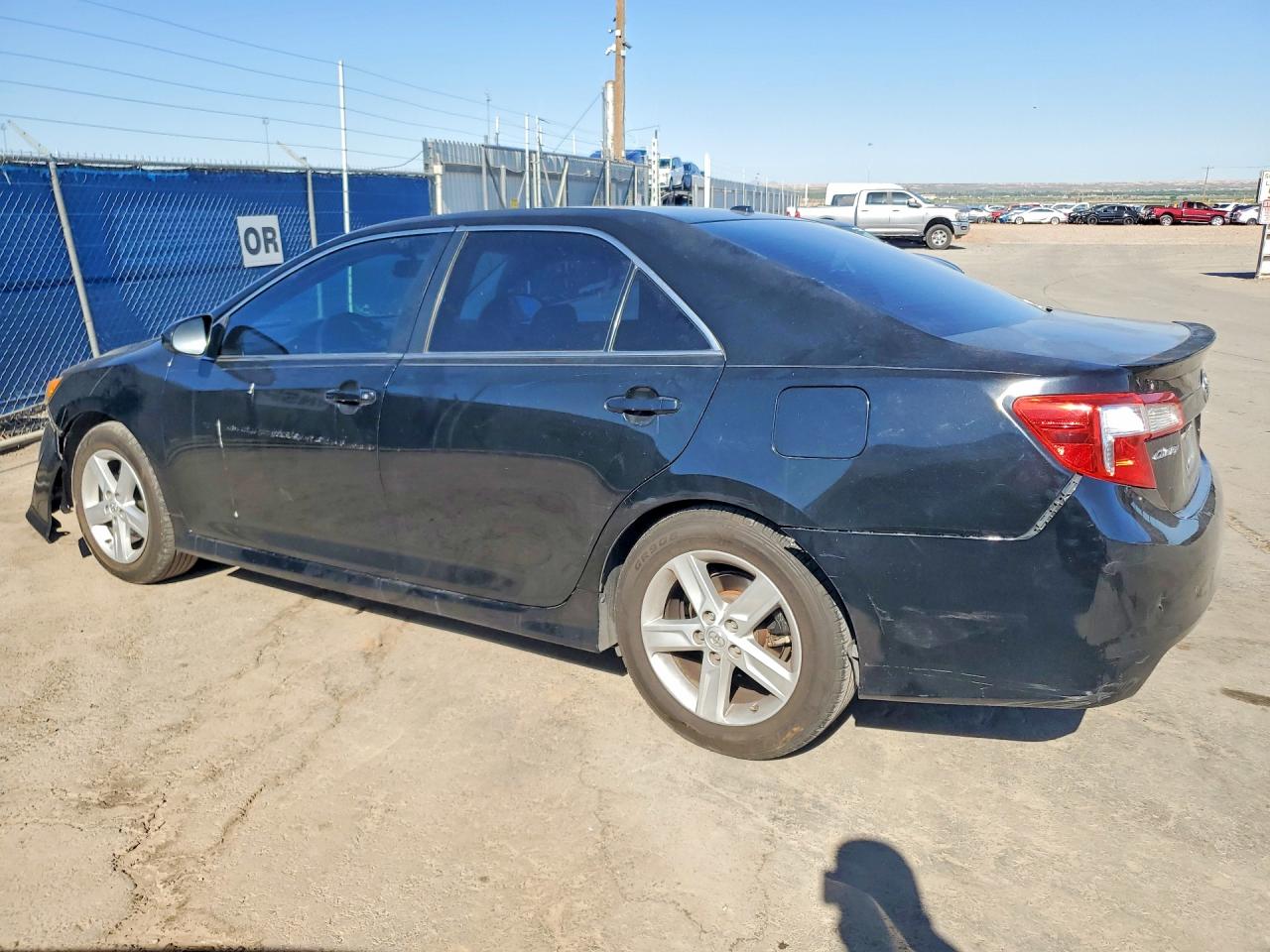 2013 TOYOTA CAMRY