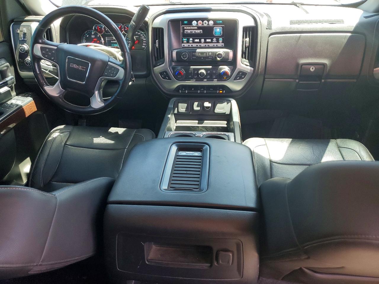 2018 GMC SIERRA