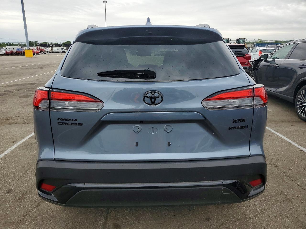 2024 TOYOTA COROLLA