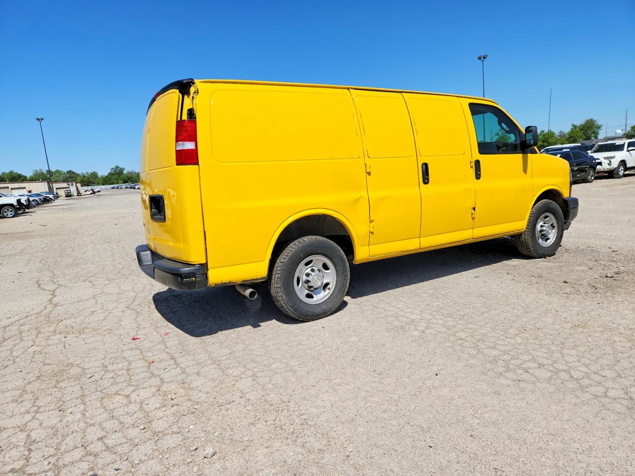 2021 CHEVROLET EXPRESS