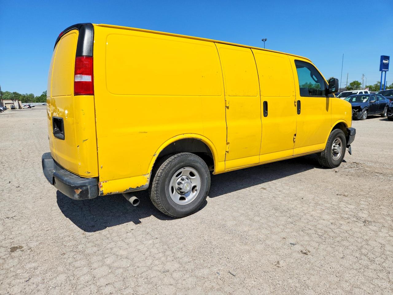 2021 CHEVROLET EXPRESS