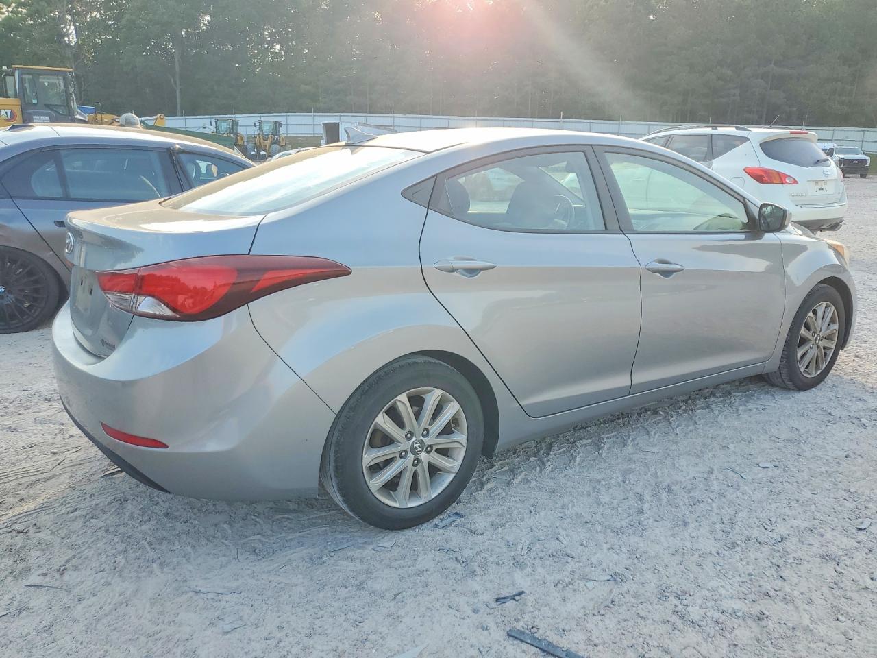 2015 HYUNDAI ELANTRA