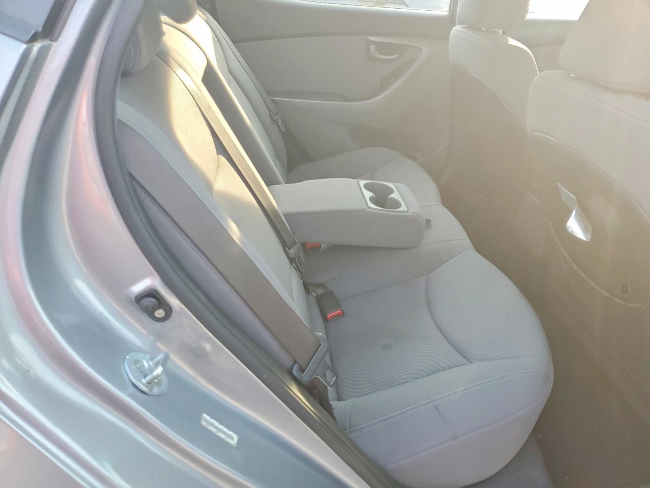 2015 HYUNDAI ELANTRA