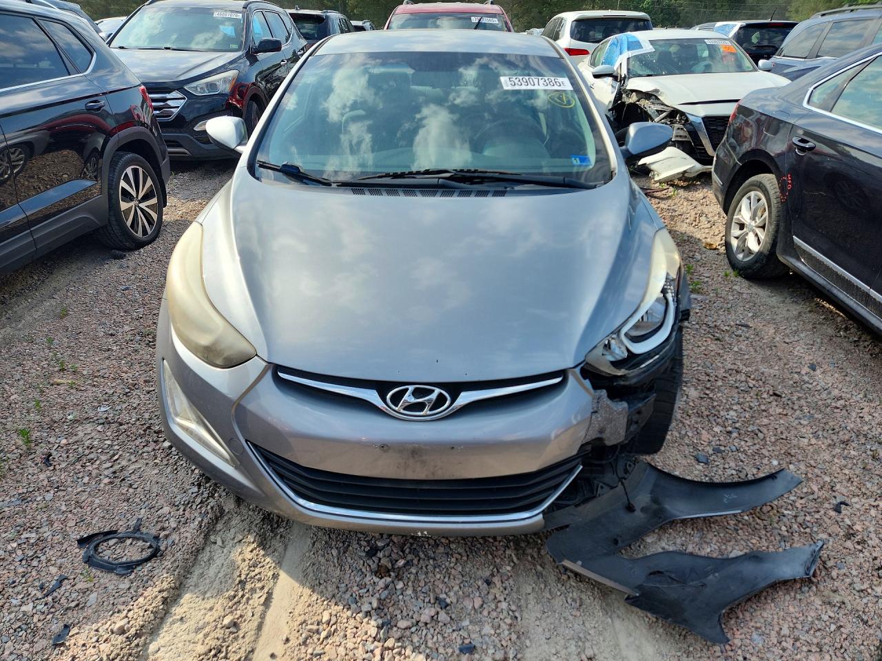 2015 HYUNDAI ELANTRA