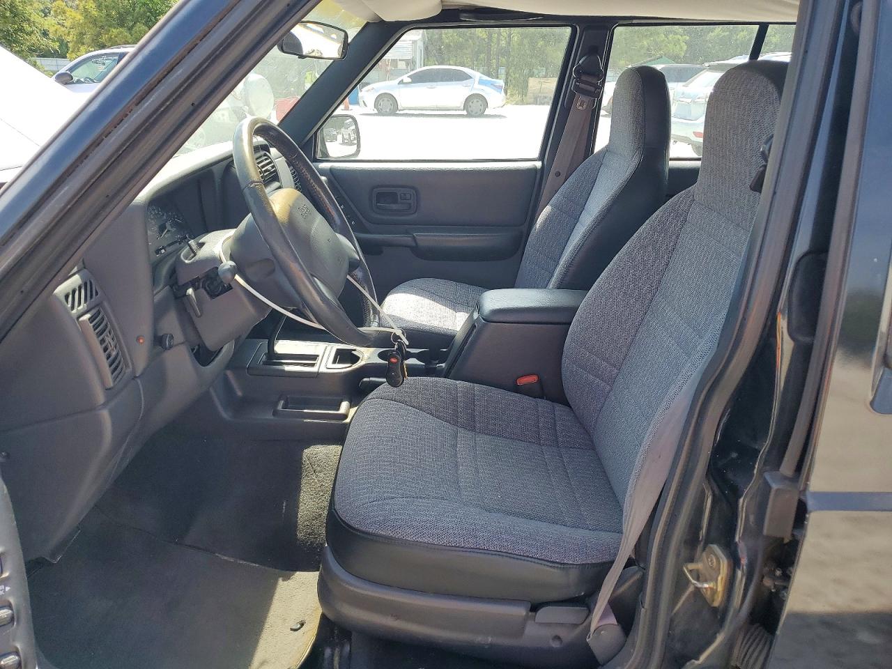 2000 JEEP CHEROKEE