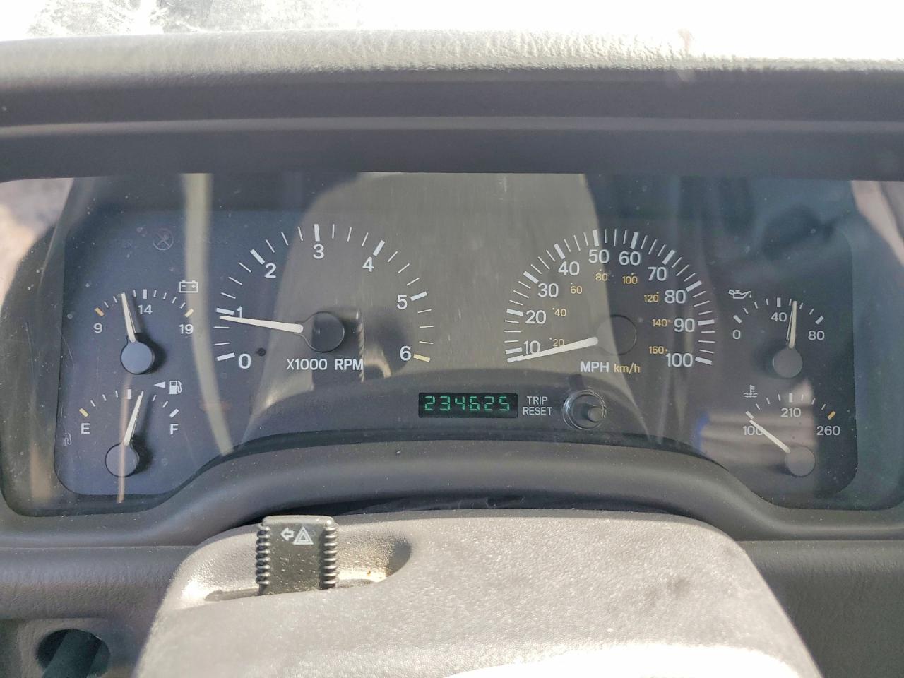 2000 JEEP CHEROKEE