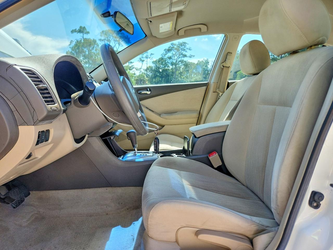 2010 NISSAN ALTIMA