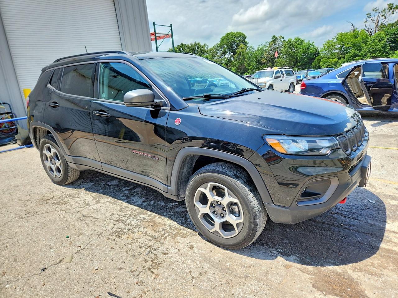 2022 JEEP COMPASS