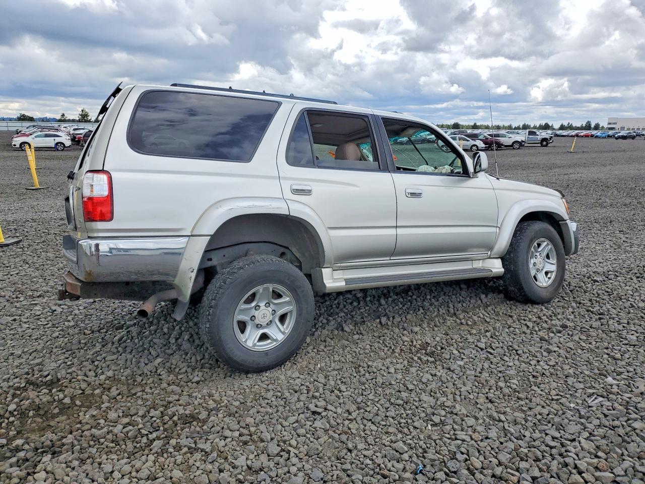 2002 TOYOTA 4RUNNER