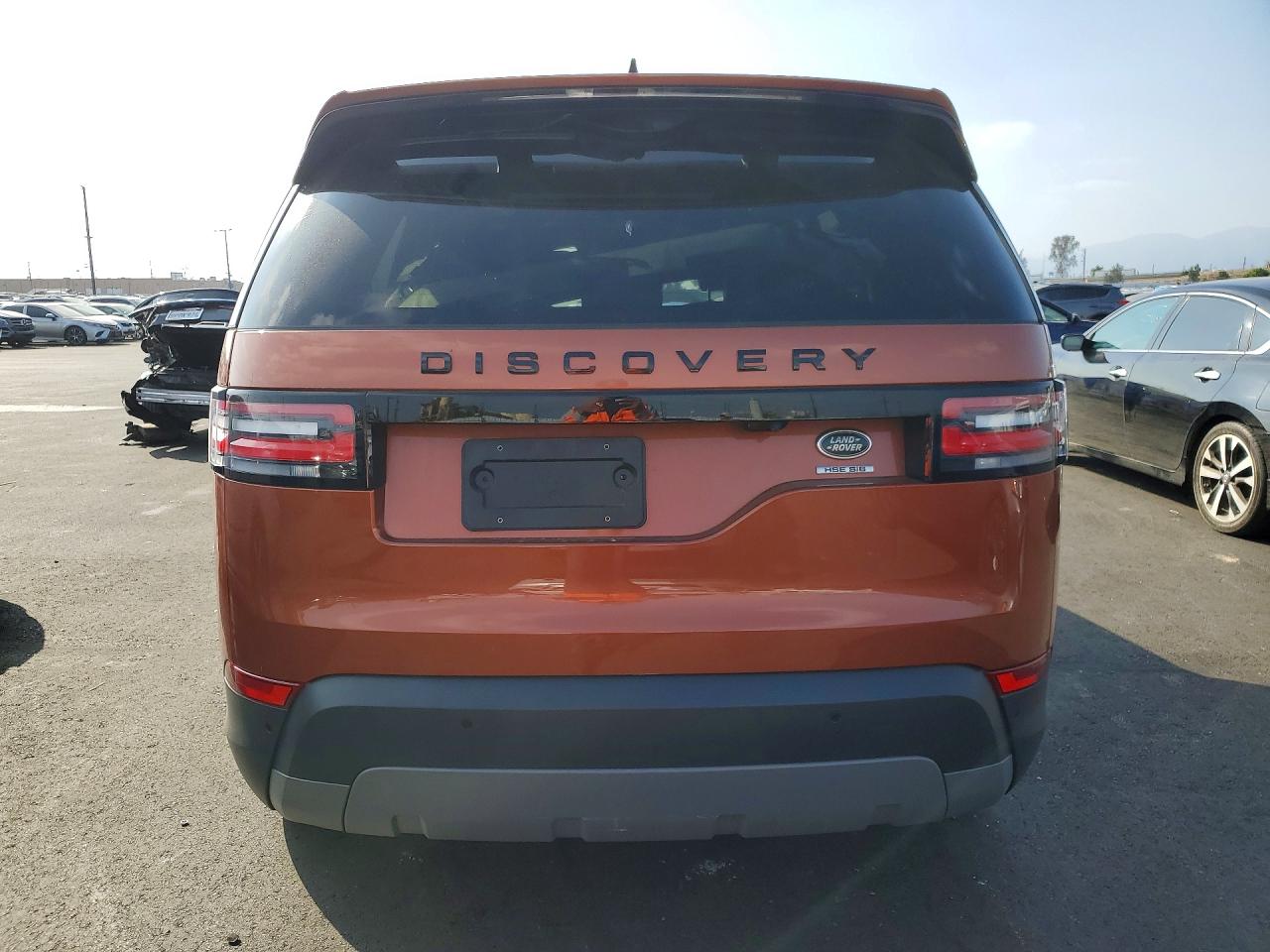 2018 LAND ROVER DISCOVERY