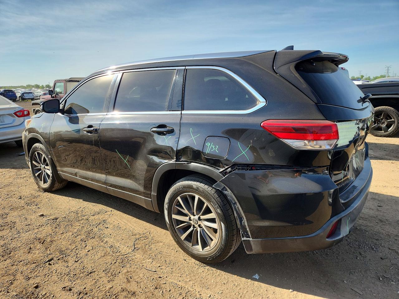 2019 TOYOTA HIGHLANDER
