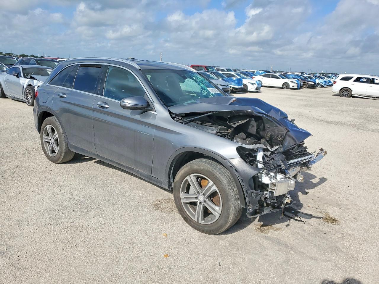 2017 MERCEDES-BENZ GLC-CLASS