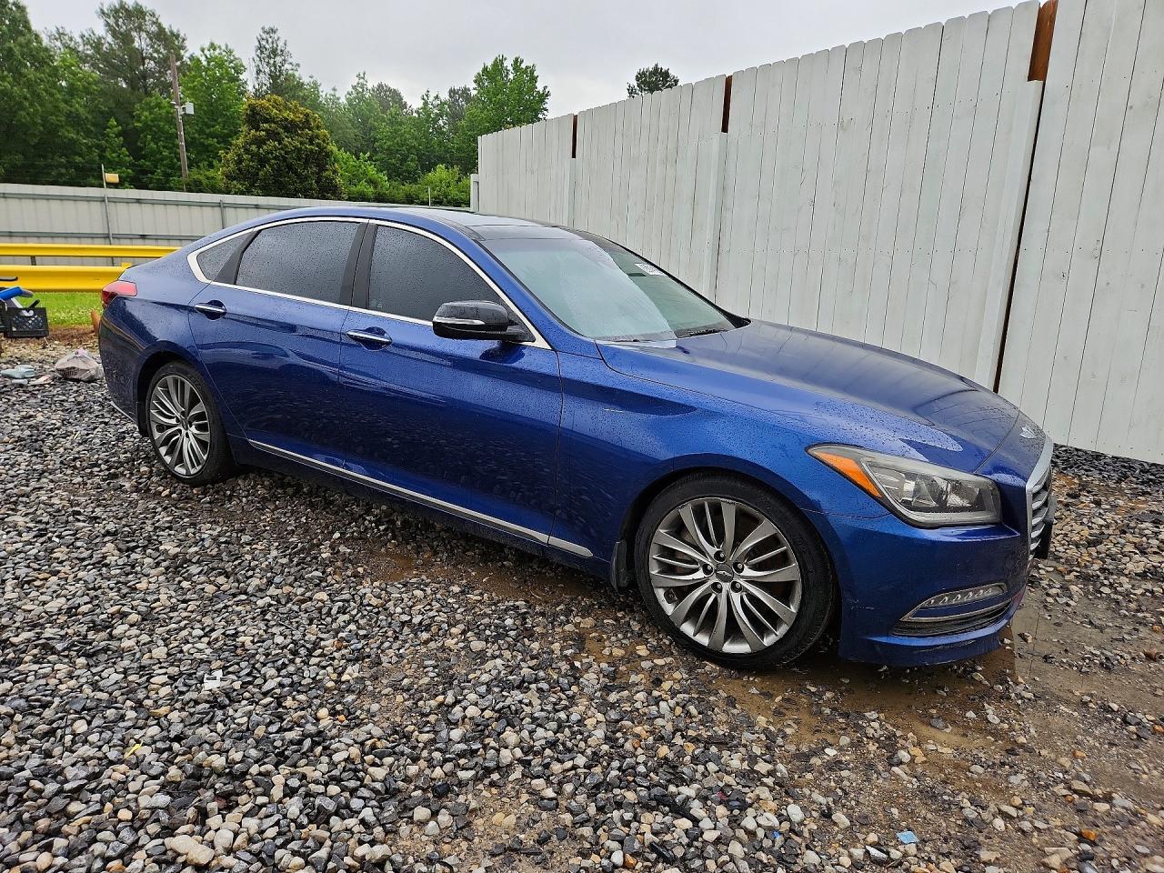 2015 HYUNDAI GENESIS