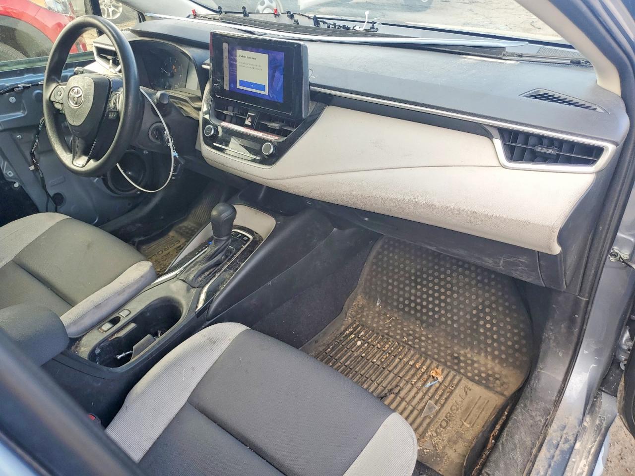 2025 TOYOTA COROLLA
