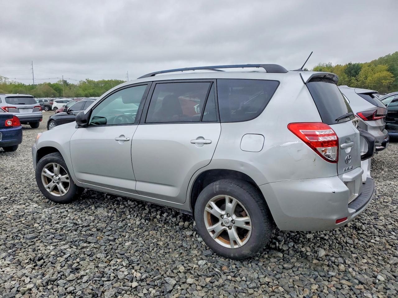 2011 TOYOTA RAV4