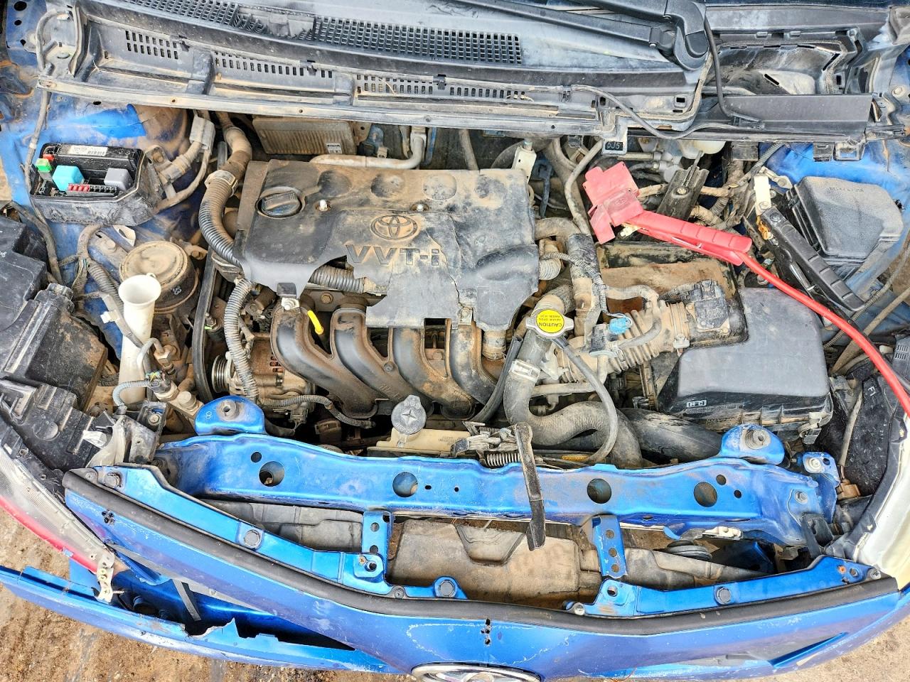 2012 TOYOTA YARIS
