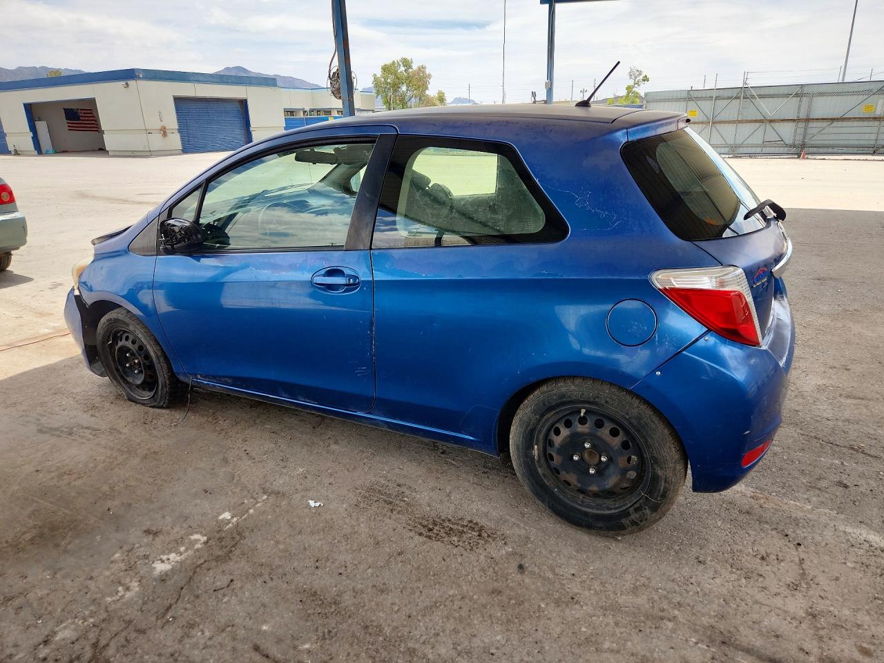 2012 TOYOTA YARIS