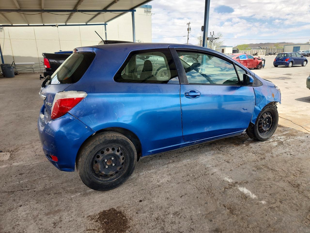 2012 TOYOTA YARIS