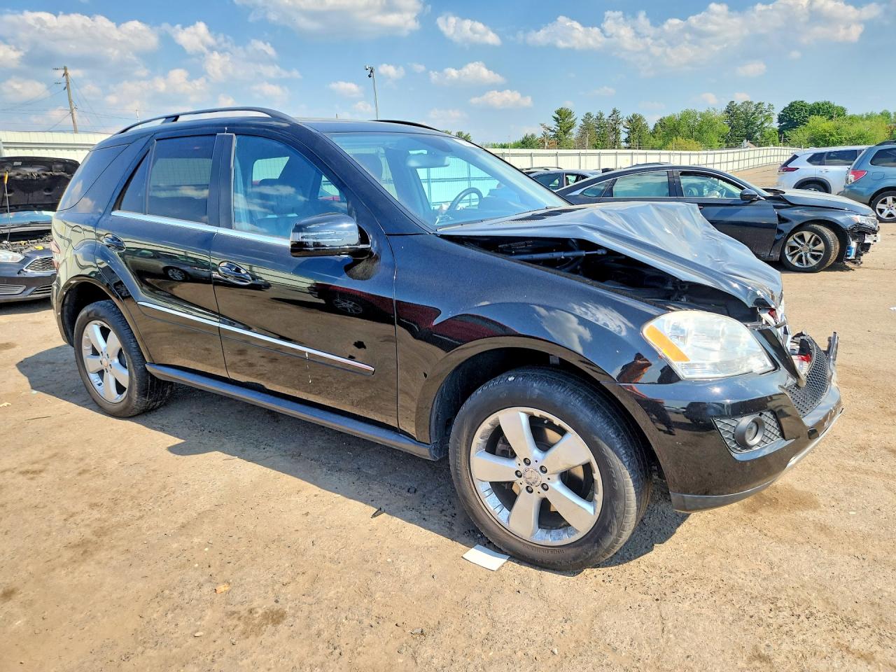 2011 MERCEDES-BENZ M-CLASS
