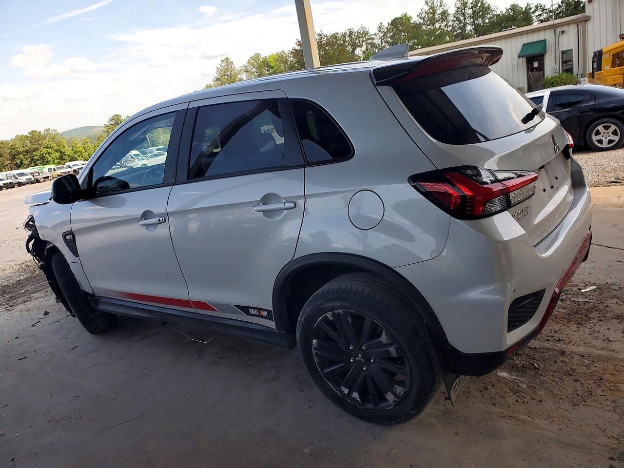 2024 MITSUBISHI OUTLANDER
