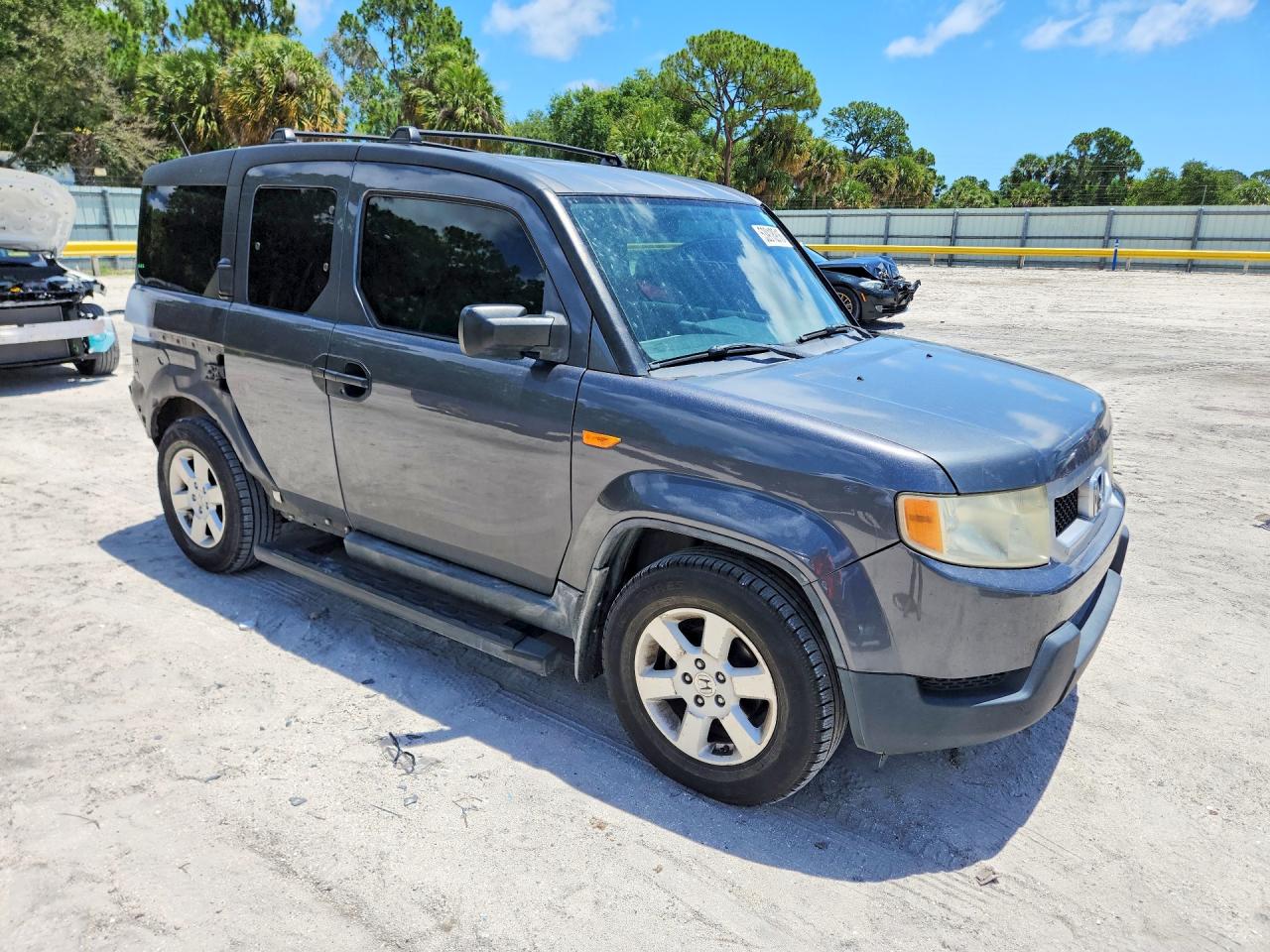2011 HONDA ELEMENT