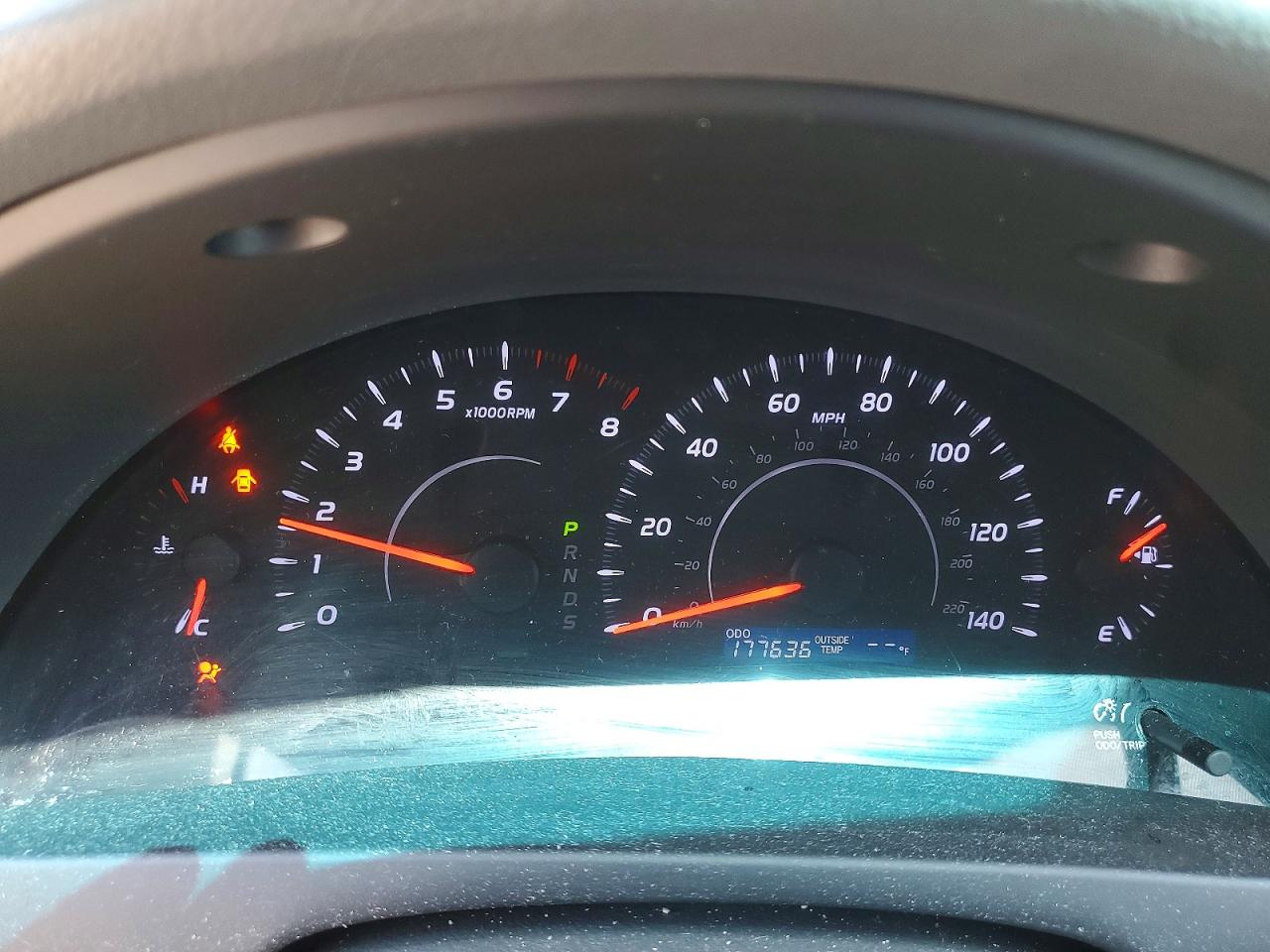 2010 TOYOTA CAMRY