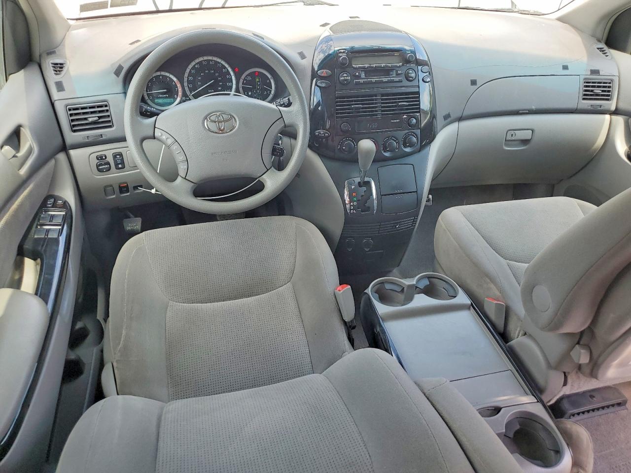 2005 TOYT SIENNA