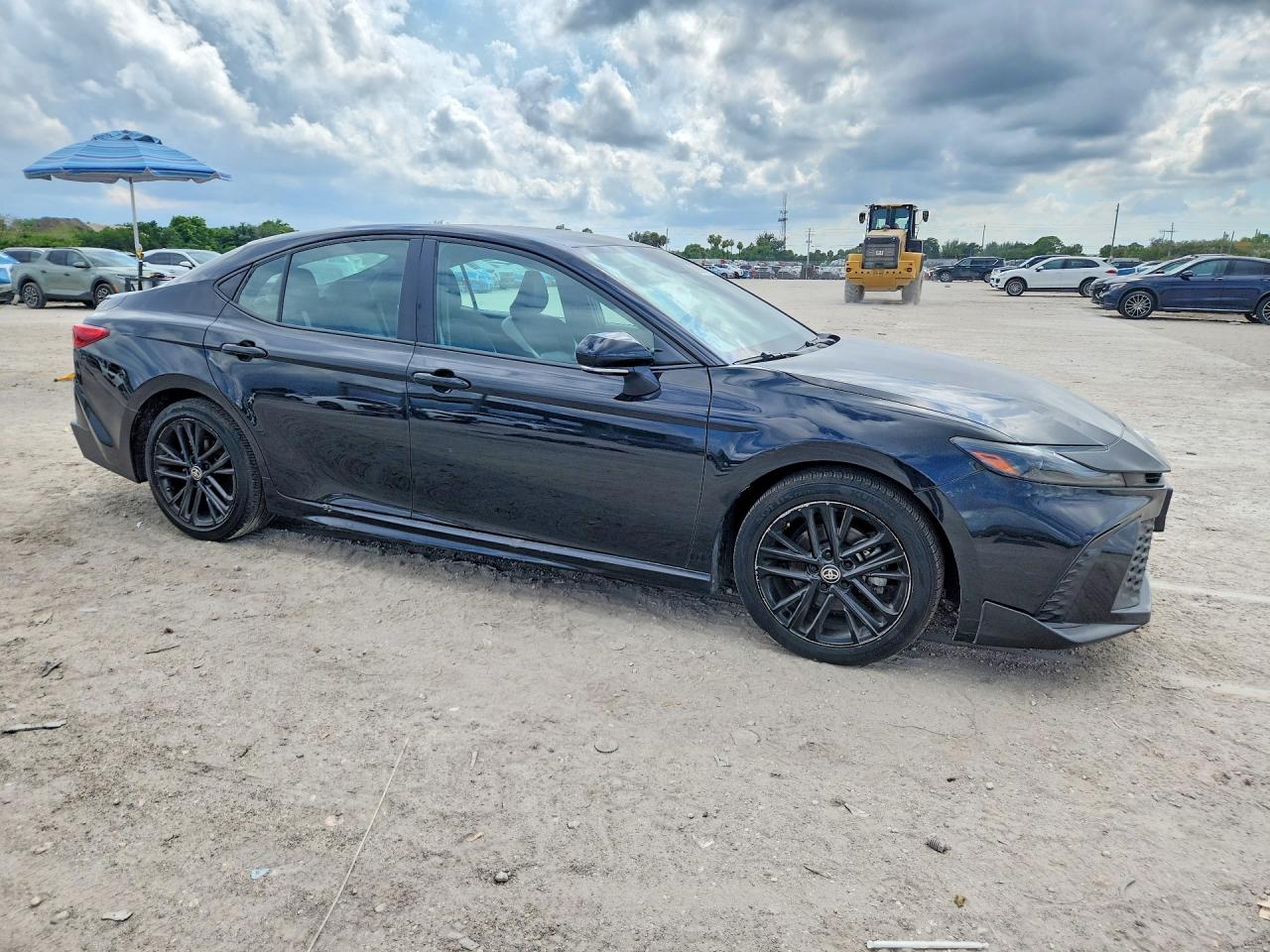 2025 TOYOTA CAMRY