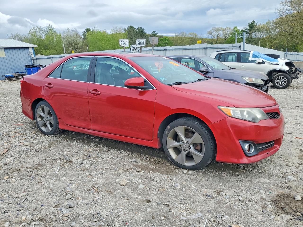 2012 TOYOTA CAMRY