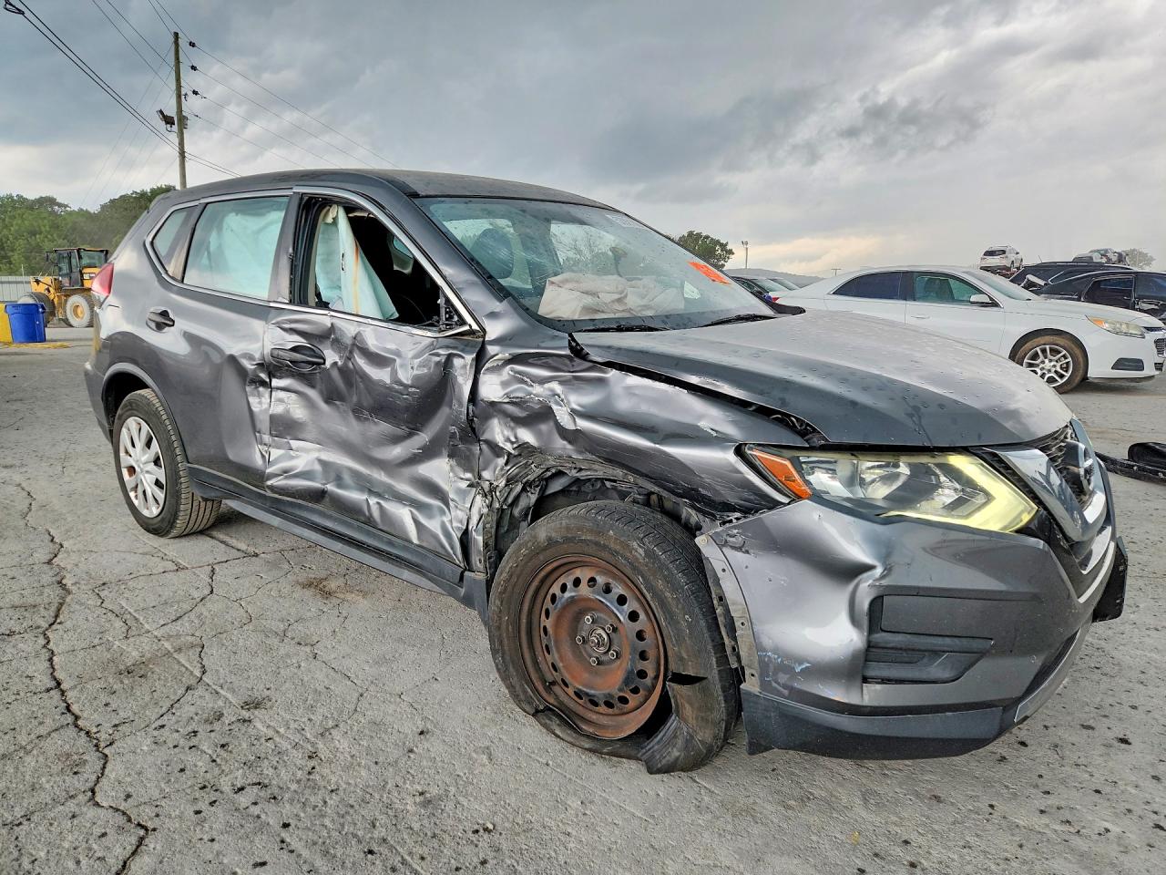 2017 NISSAN ROGUE