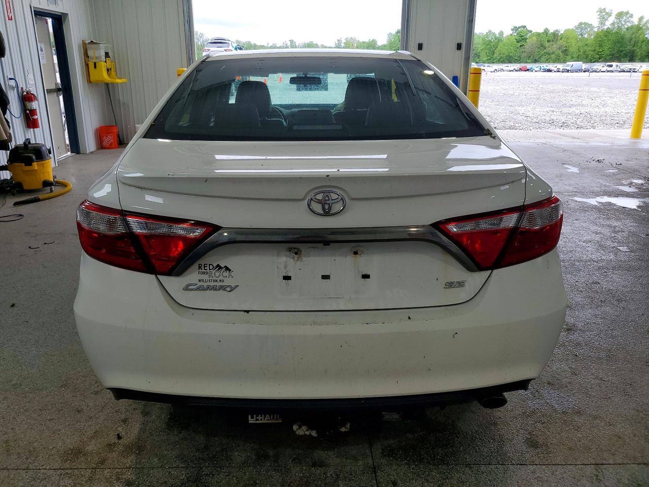 2017 TOYOTA CAMRY