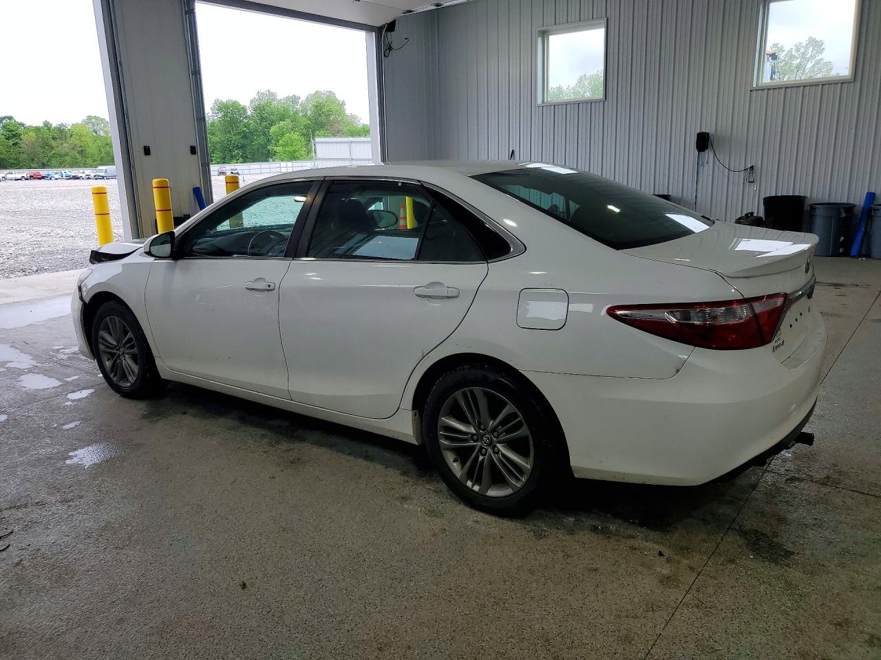 2017 TOYOTA CAMRY