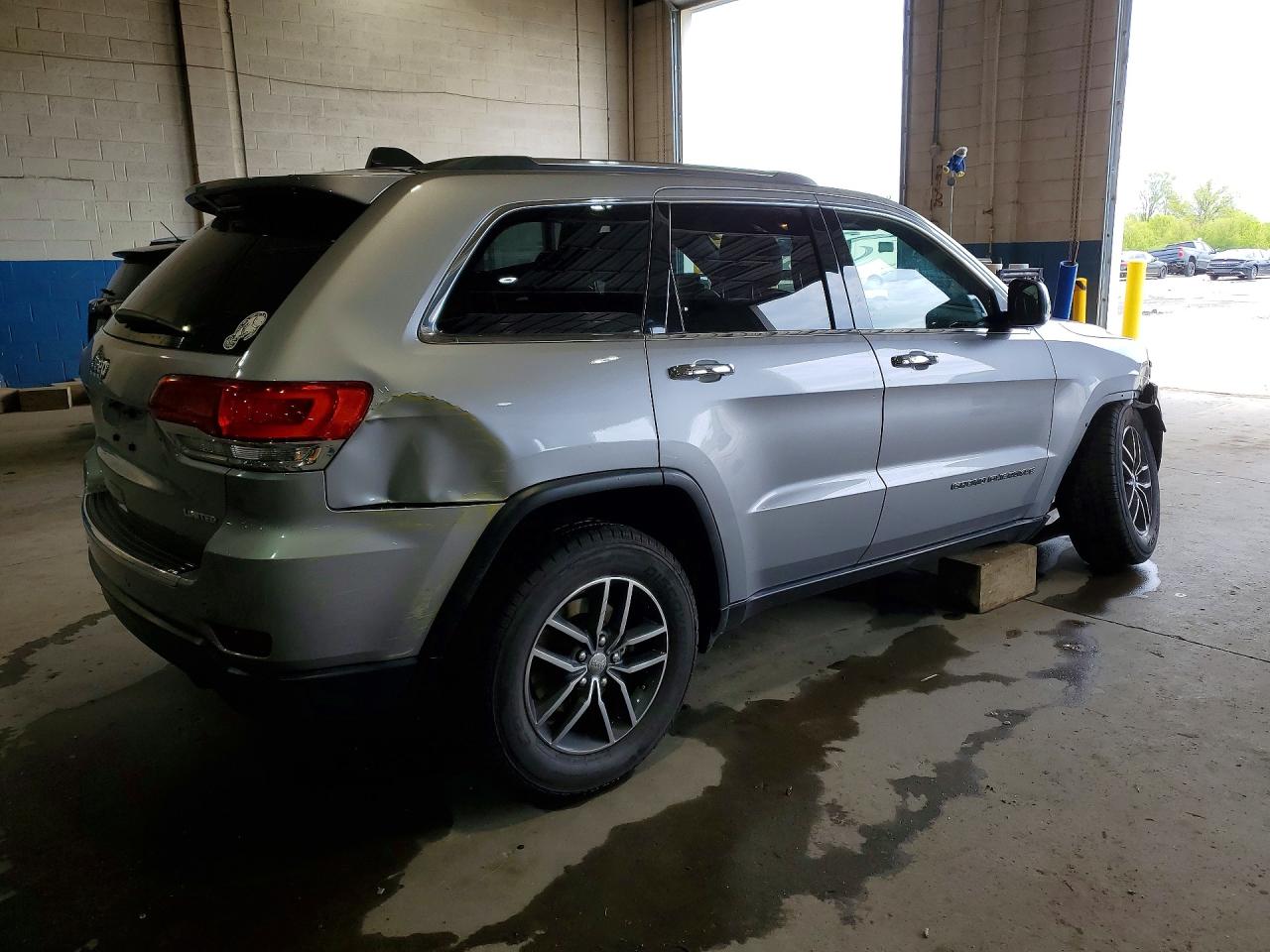 2018 JEEP CHEROKEE