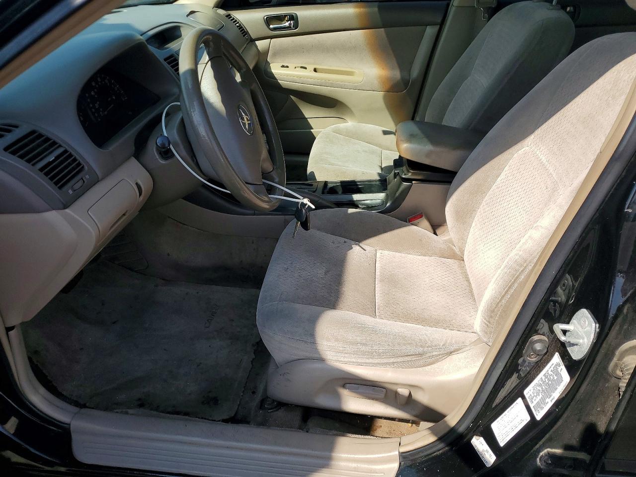 2002 TOYOTA CAMRY